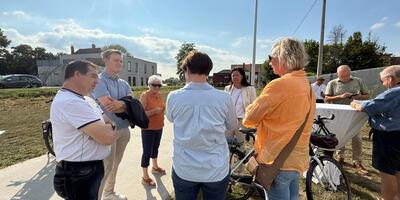 Stad Menen en provincie West-Vlaanderen openen nieuwe fietsverbinding richting de Leie  