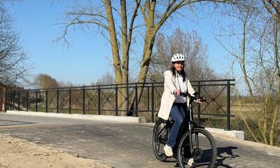 Nieuwe fietsbrug over de Rijtgracht in Avelgem officieel ingehuldigd