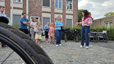 Start Testkaravaan in Dentergem: 36 inwoners testen duurzame mobiliteit